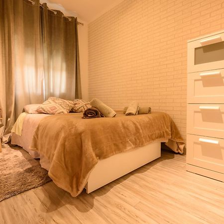 Apartamento Reisol Кастельдефельс Экстерьер фото